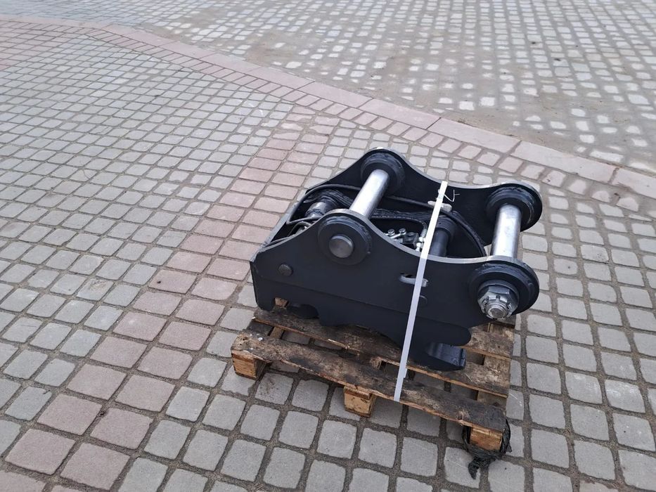 Volvo 150  szybkozłącze hydrauliczne S60