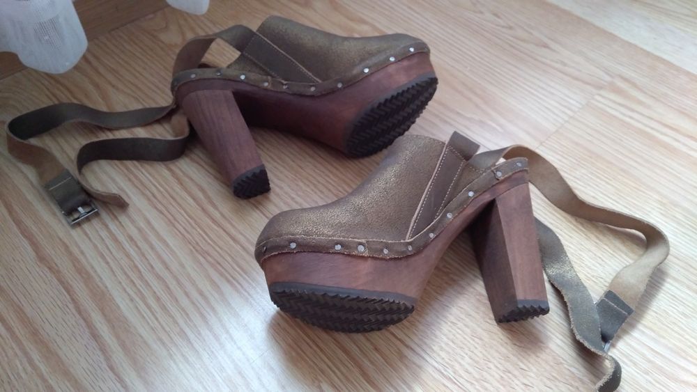 Socas Xuz NR 36 douradas