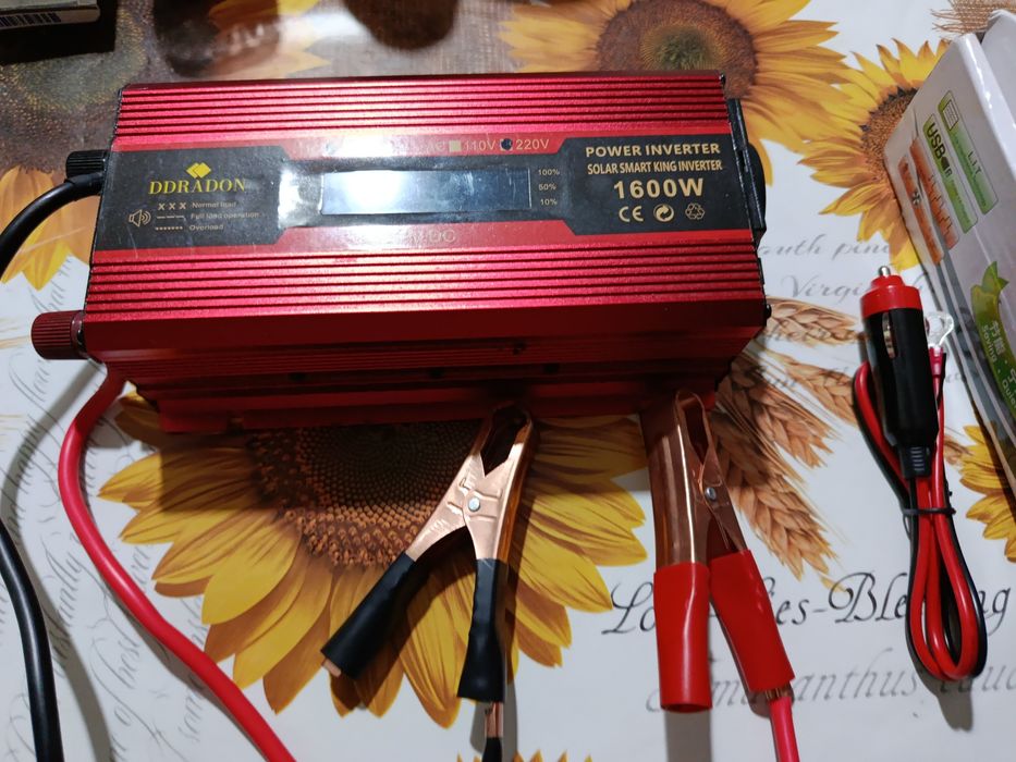 Инвертор на 220 вольт 1600 ватт.