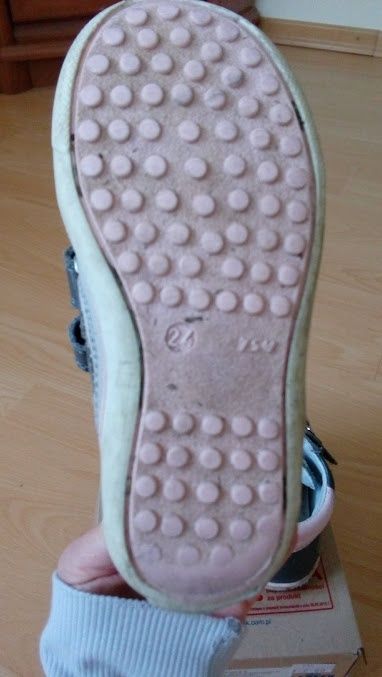 Buty dla dziewczynki BARTEK
