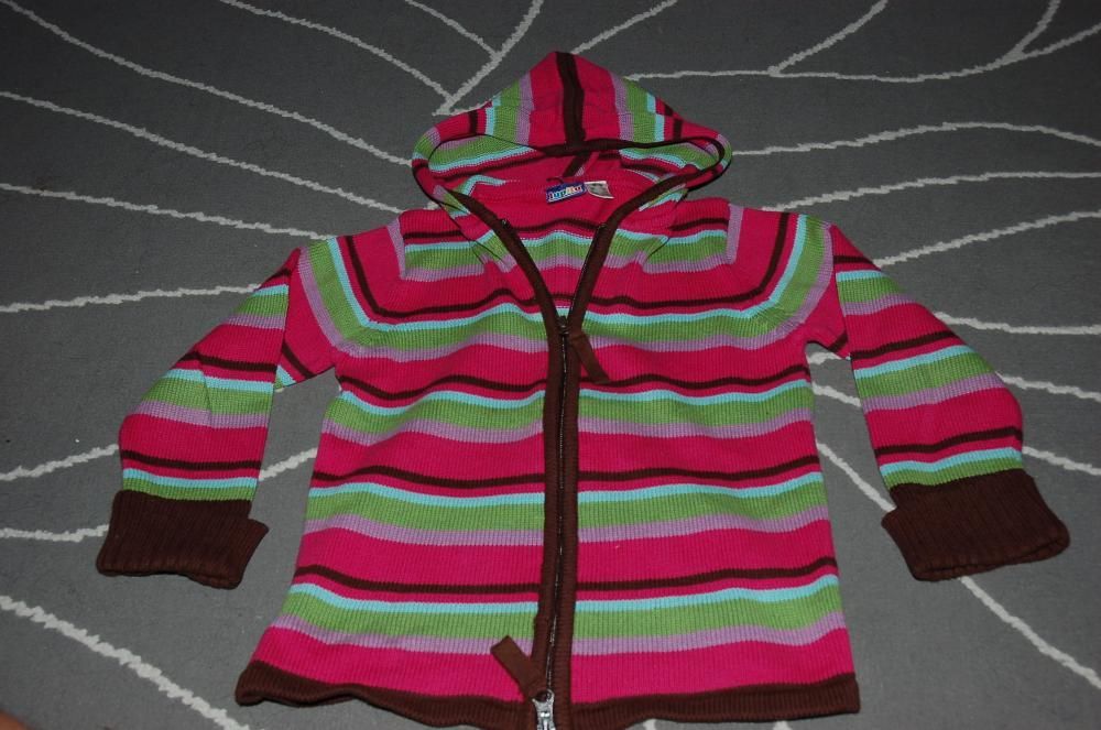 sweter dziewczęcy 116+karma+ksiega makijażu