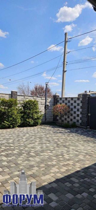 Современный дом на Правом