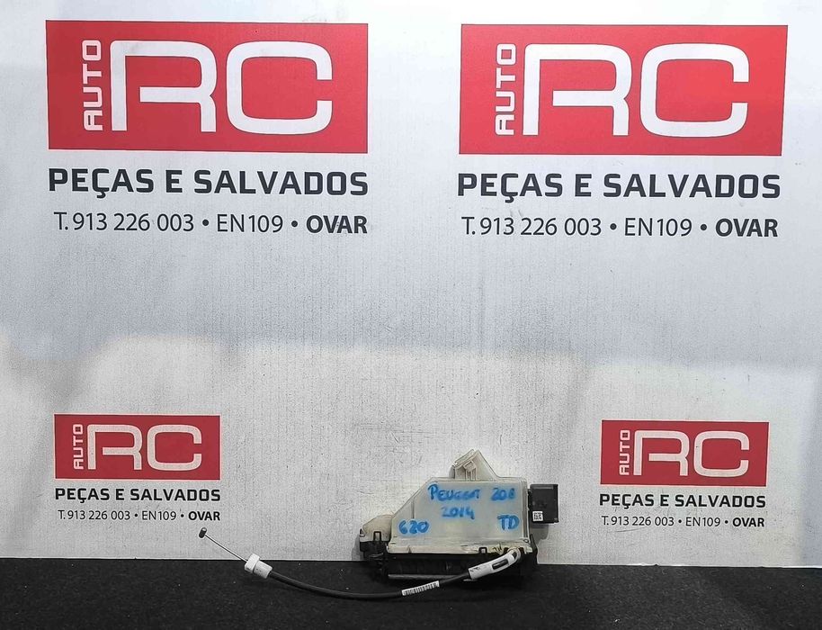 Fechadura / Fecho Porta Trás Direito 9810309480 - PEUGEOT 208 I
