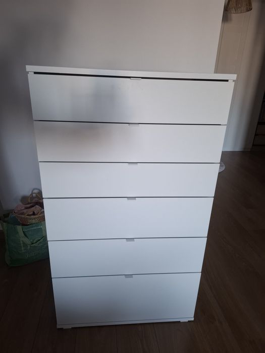 Cómoda ikea VIHALS