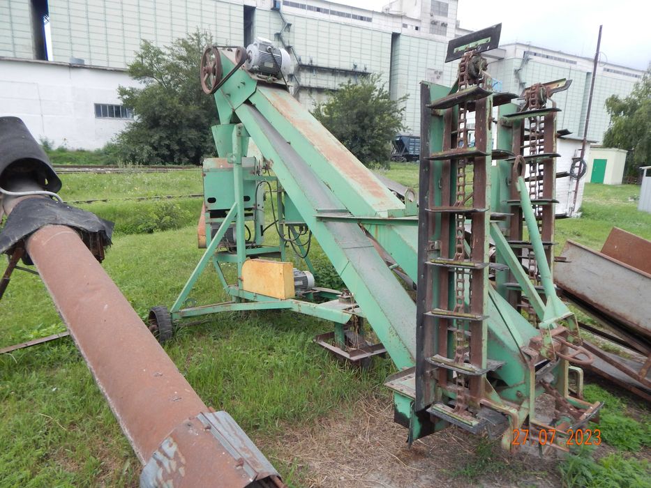 Зернометач самопересувний ЗМ-60