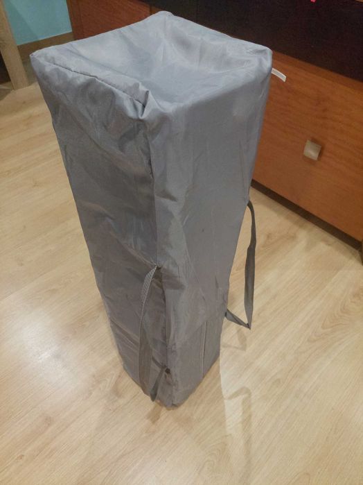 Parque de bebé quadrado