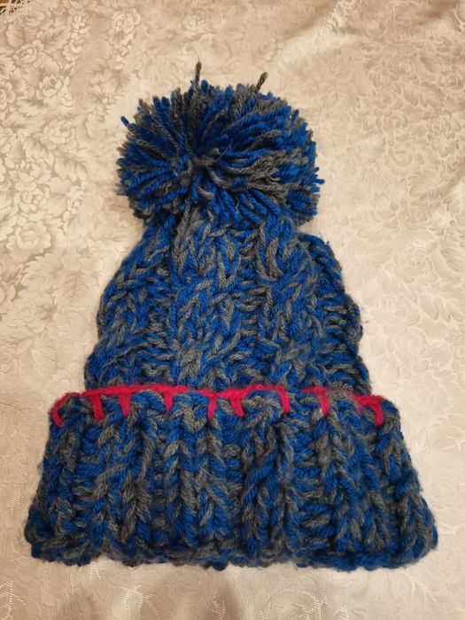 Ciepła czapka damska z pomponem handmade, zima