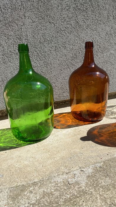 Jarro de vidro verde