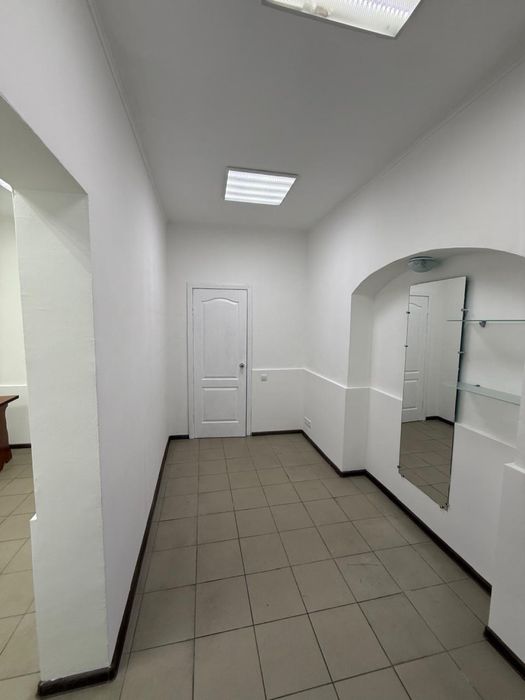 Коммерческая недвижимость по адресу Куликово поле пл. (площадь 35 м²) - Atlanta.ua - фото 3