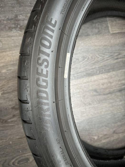 Шини Bridgestone 285/35/R22: 125 $ - Автошини Київ на Olx