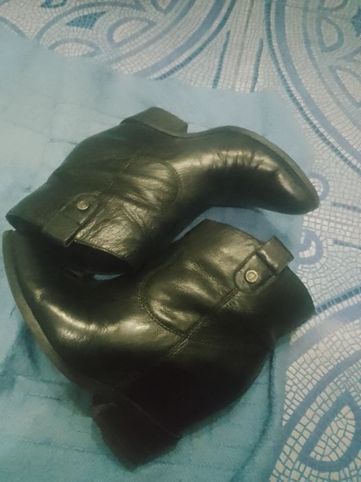 Botki damskie Guess 37