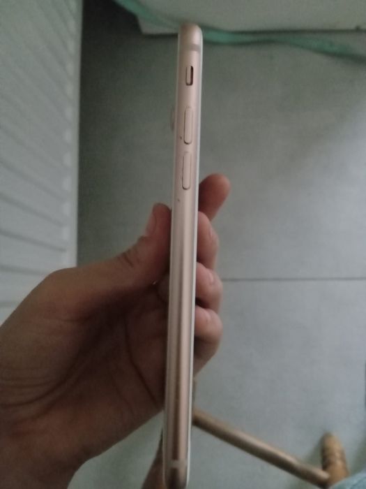 Telefon iPhone 8