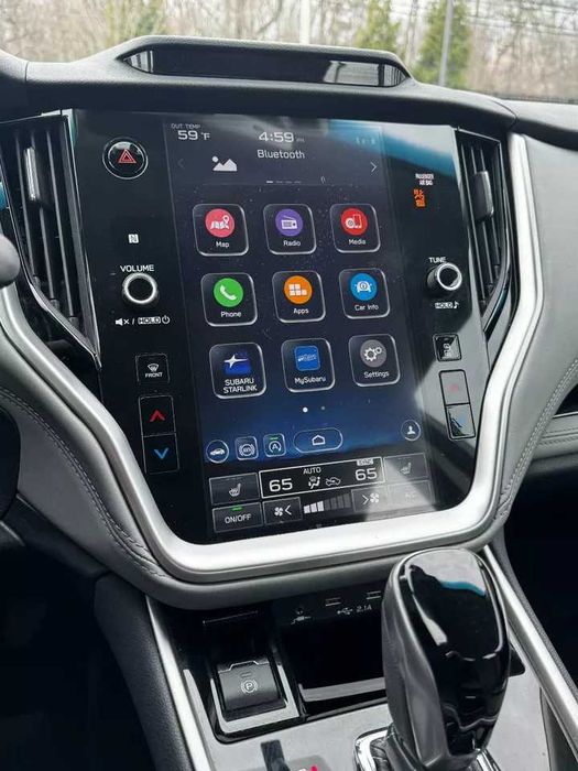 2022 Subaru Legacy LIMITED