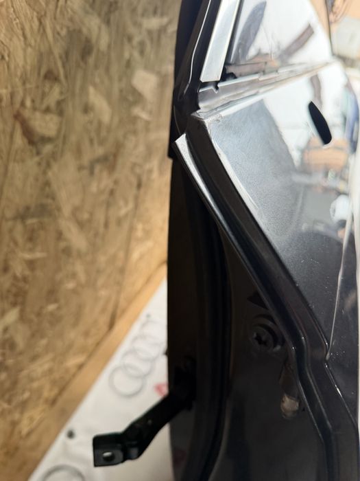 Audi a4 b9 а4 б9 2019-2024 двері передні ліві рестайл z7s