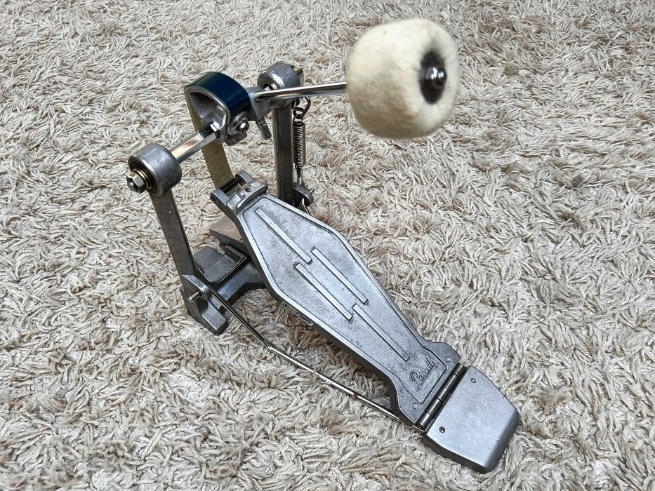 Stopa pojedyncza perkusyjna PEARL P-750