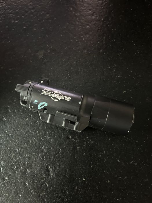 Surefire X300 Ultra Kopia