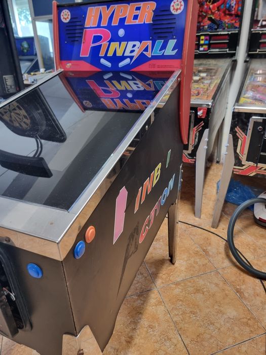 Maquina pinball usada