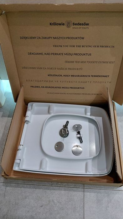 Deska do WC wolnoopadajaca Koło NOVA Pro wypinana z duroplastu