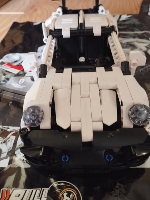 Klocki Technique racing car