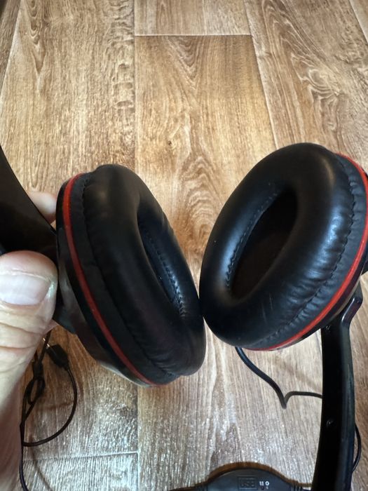 Продам навушники з мікрофоном GEMBIRD