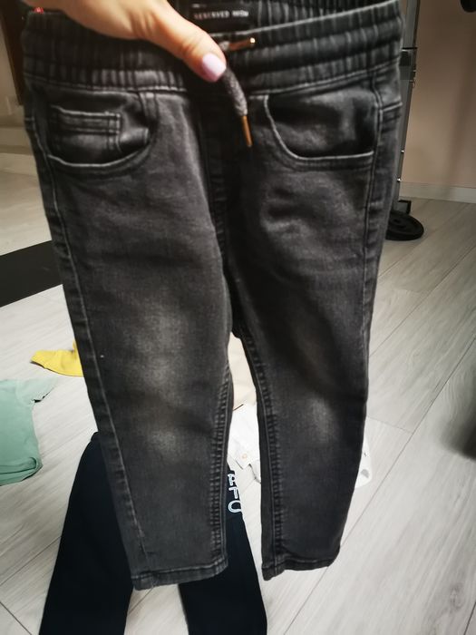 Spodnie jeansowe 98 z firmy Reserved