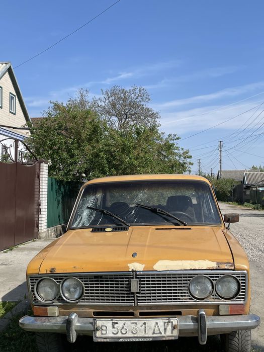 Продам ВАЗ-2103 На полном ходу