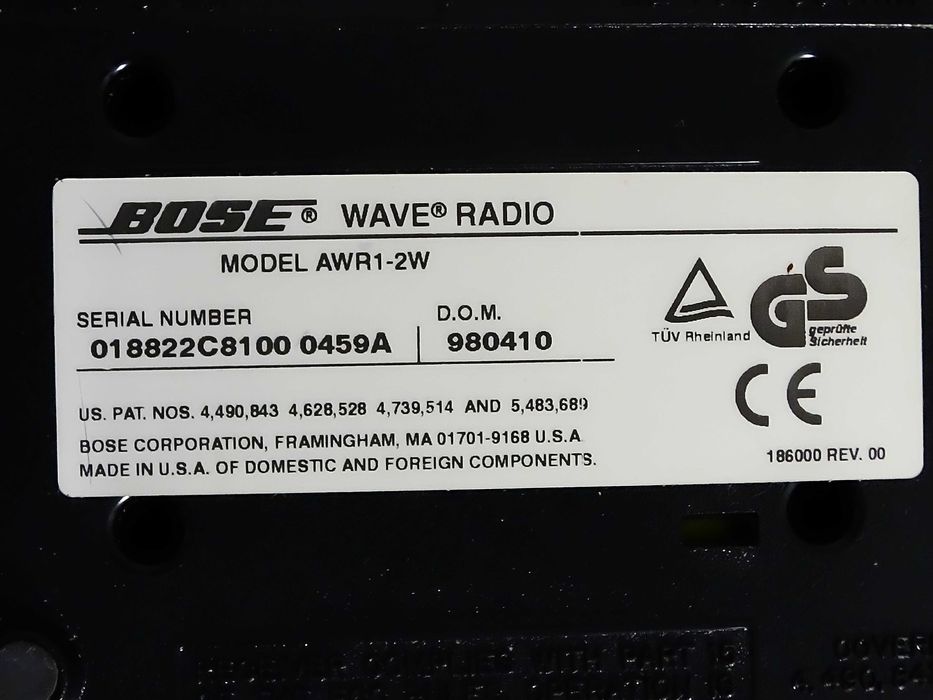 BOSE Wave Radio AWR1-2W, AM/FM, Alarm, Clock, AUX Pilot