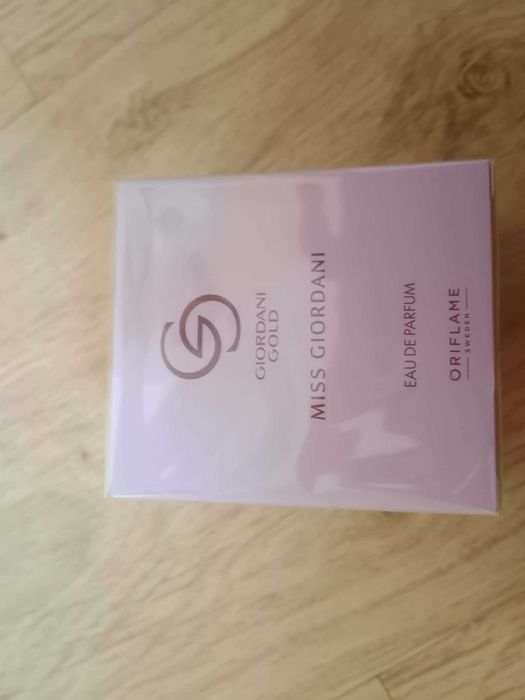 Woda perfumowana Giordani Gold Miss Giordani oriflame