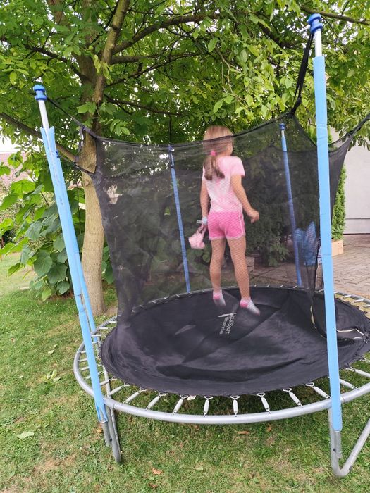 Trampolina ogrodowa 240 cm