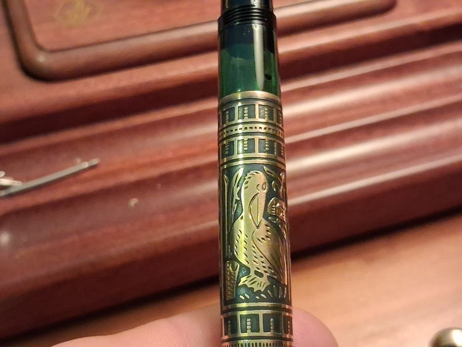 Caneta Pelikan Toledo M700