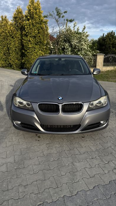 Bmw e90 320d lif