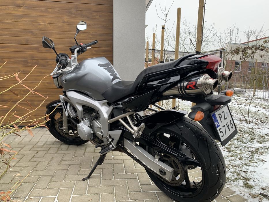 Yamaha Fazer600