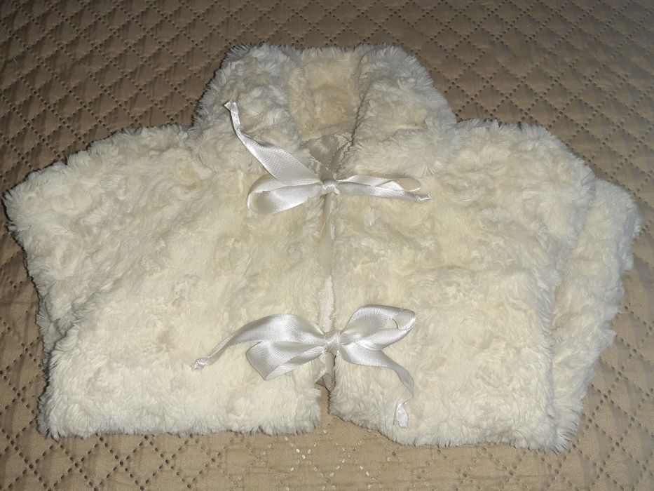 Casaco pelinho branco pérola