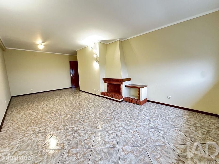 Apartamento T3 em Arcozelo de 125 m2