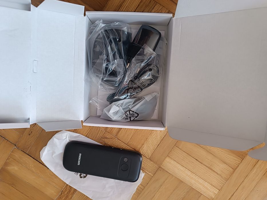 Maxcom Mm724, nowy dla seniora