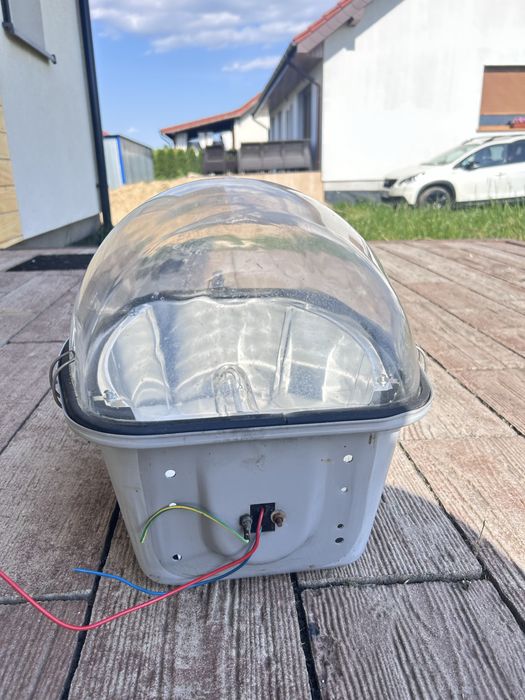 Oprawa lampy drogowej