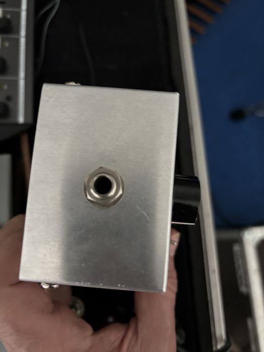 Electro faustus photo theremin ef102