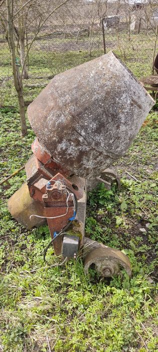 Продам Бетономішалку