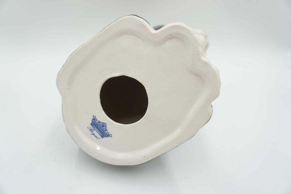 PIĘKNA porcelanowa figurka kotek
