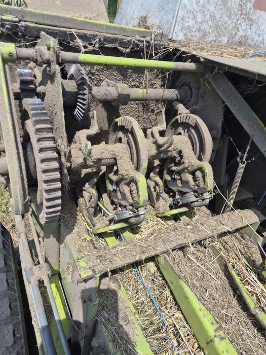 Прес Claas Markant 55