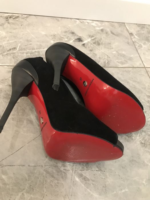 Buty na obcasie rozmiar 37