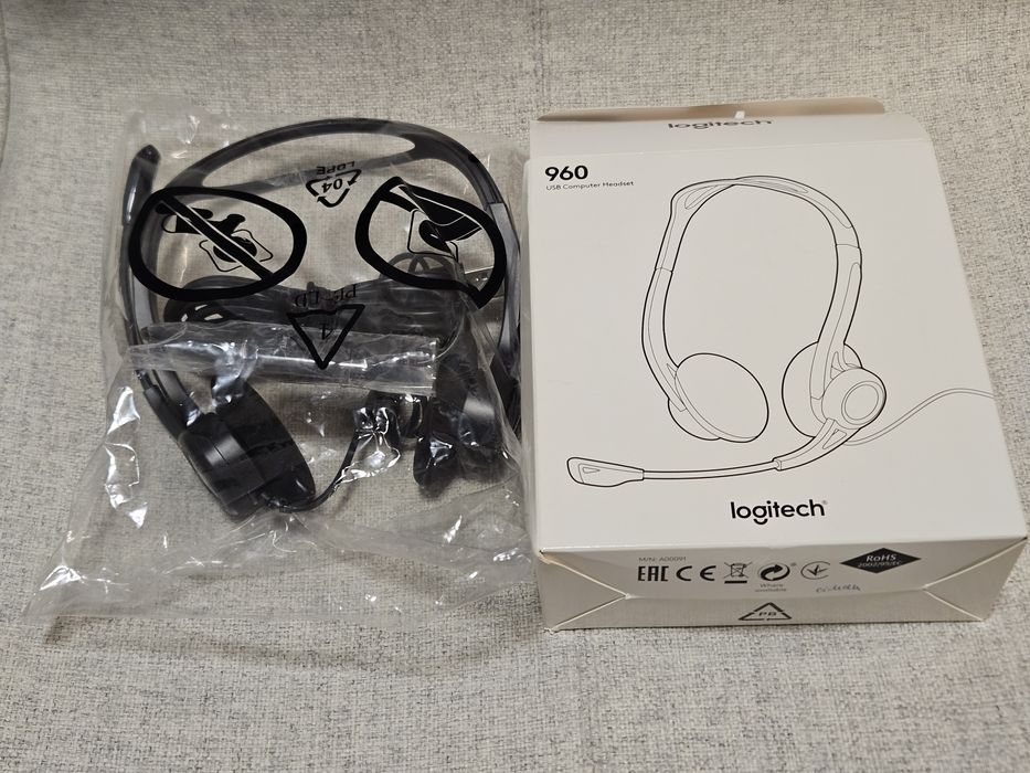 Nowe słuchawki przewodowe Logitech 960 USB Computer Headset