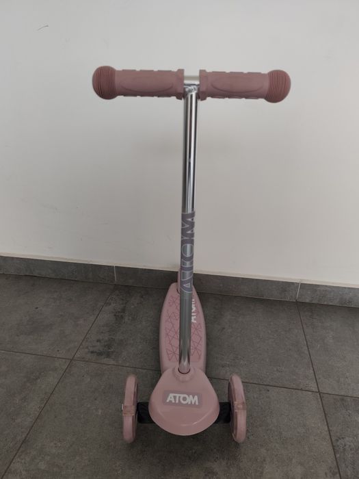 Hulajnoga balansowa, różowa