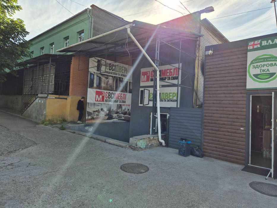 Продаж приміщення 1032кв.м. склад магазин м. Васильків