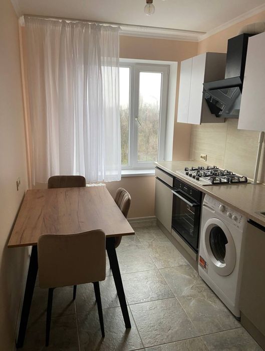 Сдам РЕАЛЬНУЮ 2-х кварт. пр. Слобожанском к-тр Правда,свежий капремонт