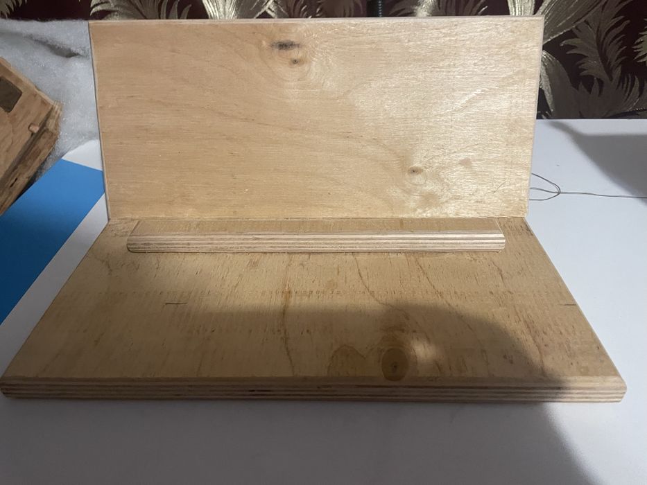 Продам підставку для планшета (телефона)