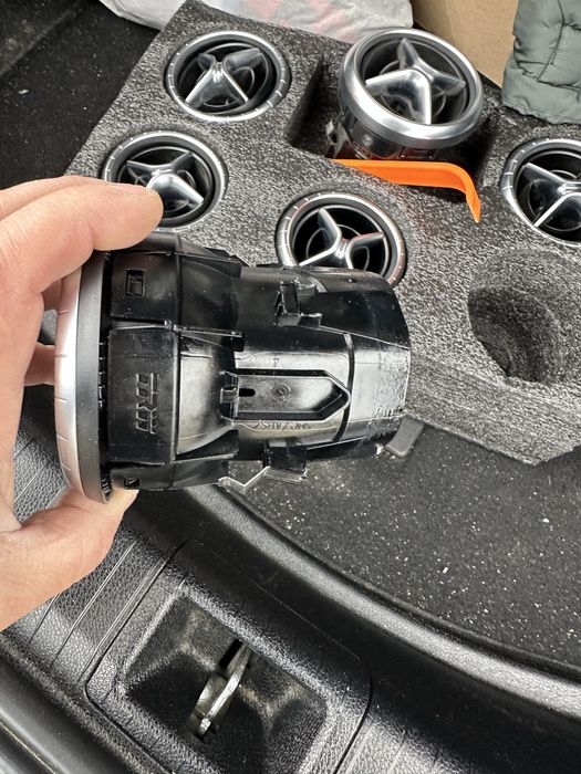 Saidas de ar mercedes cla