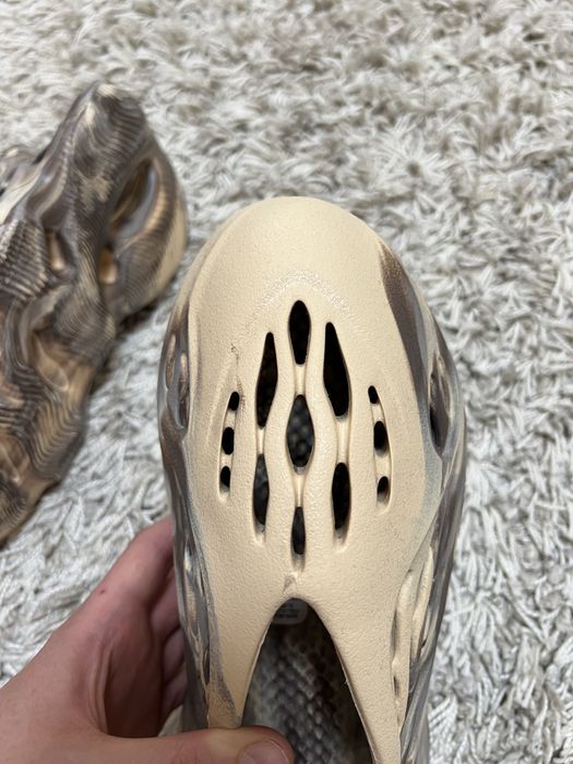 Тапочки Adidas Yeezy Foam Runner MX Cream Clay - GX8774