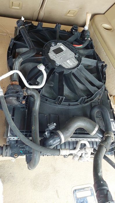 Касета радіаторів  Land Rover Discovery Sport L550 та Jaguar  з 14-19р