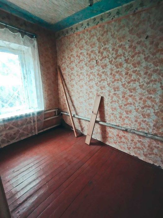 Продам добротний будинок у Дергачах